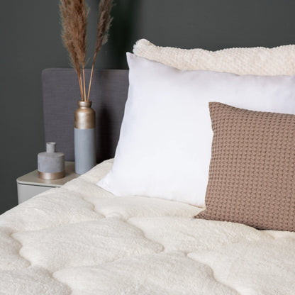 COMFY® Lazy Teddy Dekbed Crème