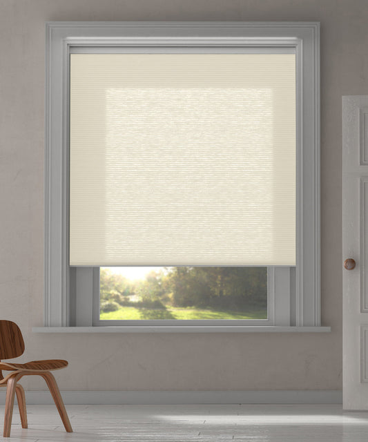 Duette® shades wit lichtdoorlatend - ingespannen TruFit® model - HetBinnenAanzicht