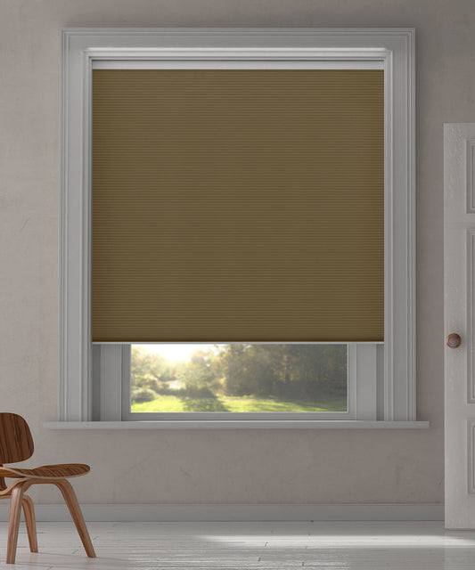 Duette® shades donkertaupe verduisterend - vrijhangend model - HetBinnenAanzicht