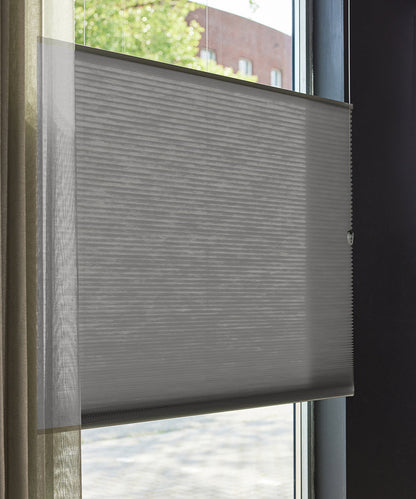 Duette® shades antraciet lichtdoorlatend - vrijhangend model - HetBinnenAanzicht